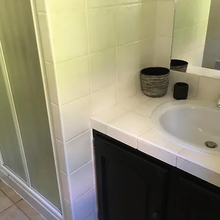 Appartement Dans Villa A Erbalunga Brando