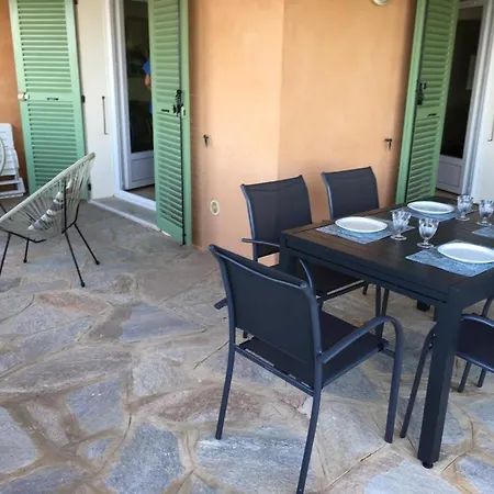 Appartement Dans Villa A Erbalunga Brando